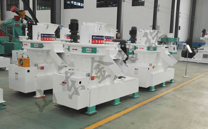 顆粒燃料生產(chǎn)設(shè)備木屑顆粒機(jī) 顆粒燃料生產(chǎn)設(shè)備木屑顆粒機(jī)