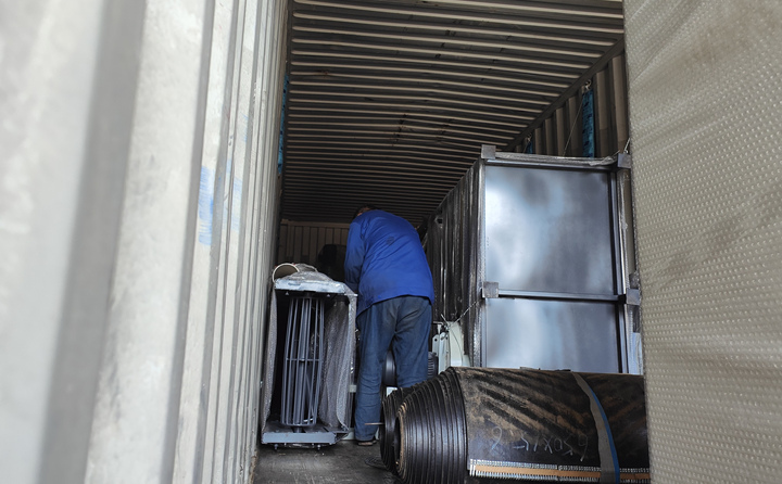 顆粒機生產線裝車完成 顆粒機生產線裝車完成